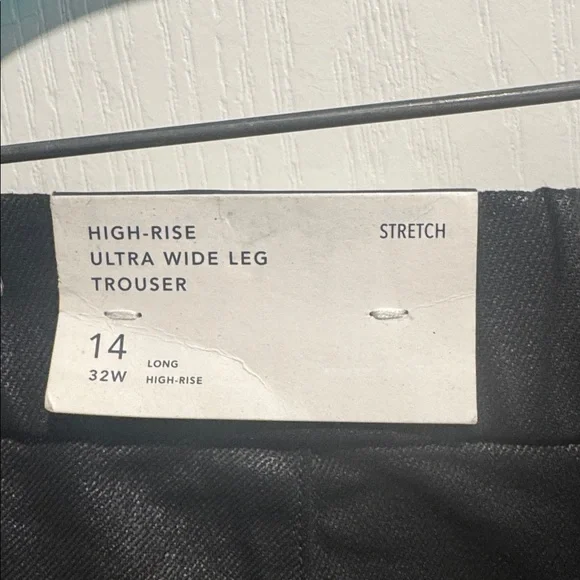 450 -American Eagle high rise ultra wide leg trouser - shiny black - Picture 5 of 11
